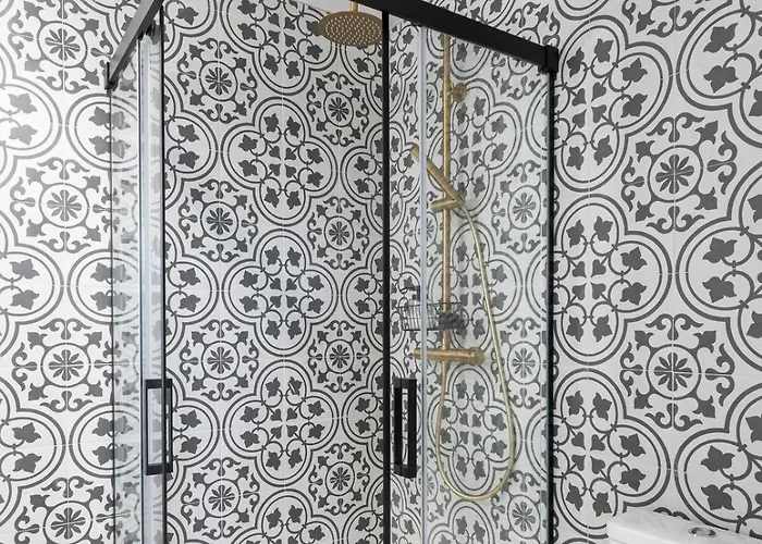 El Sueno, Pilaro Apartment